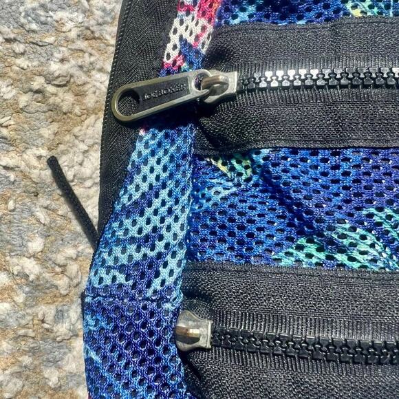 Joe Boxer Floral Mesh Backpack - Picture 5 of 7